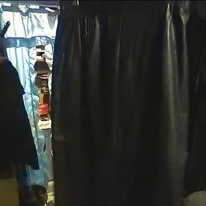 LADY LEATHER SKIRT